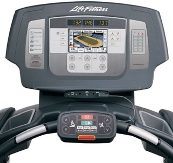 Life Fitness 95T inspire console